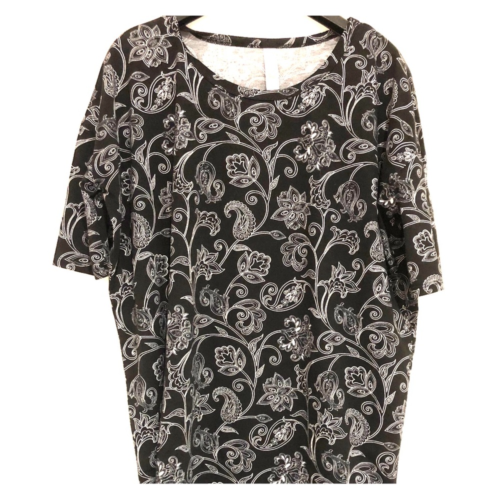 XXS Lularoe Irma Black/white